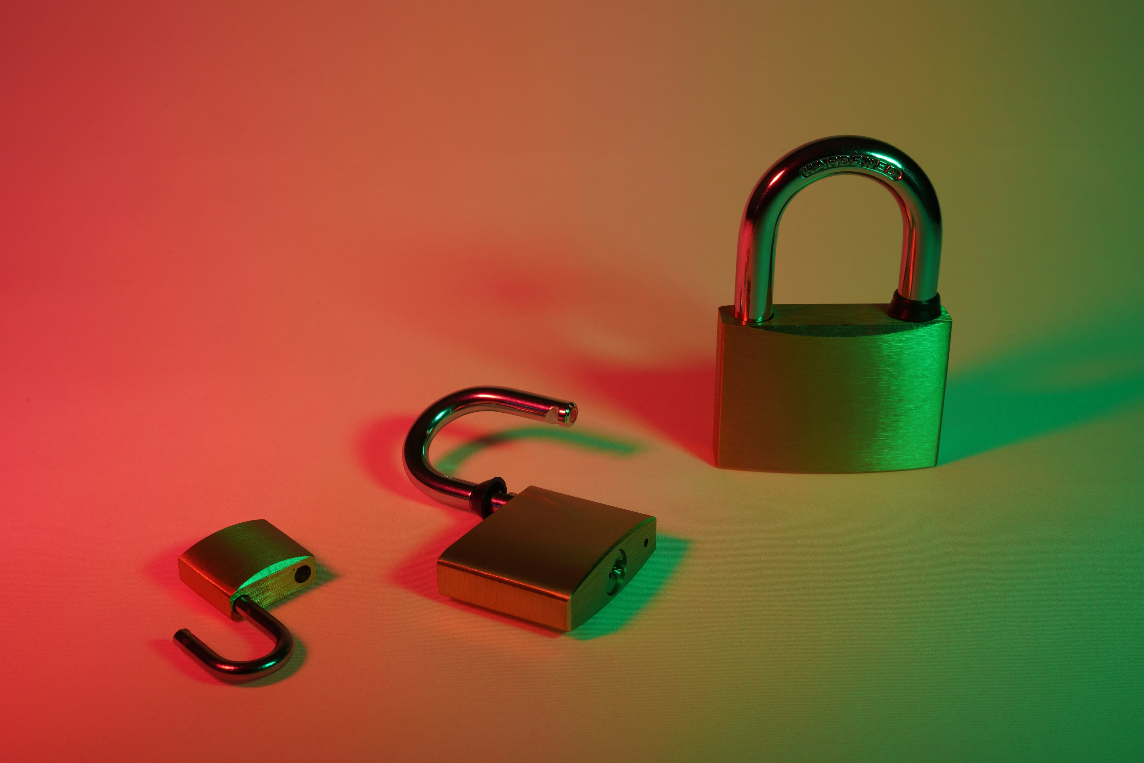 特権アクセス管理（PAM）をわかりやすく解説: インサイト、比較、実践的な活用法